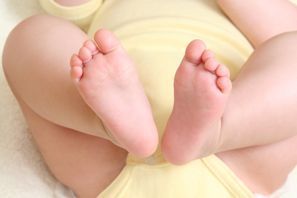 新生児の女の子のお世話 おまた おしりの拭き方やおむつ替えの方法 こそだてハック