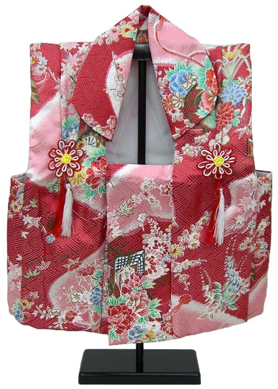 ひな祭りは着物・衣装で可愛らしく！初節句の女の子におすすめの10着