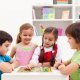 子供　ゲーム　男の子　女の子　ボードゲーム