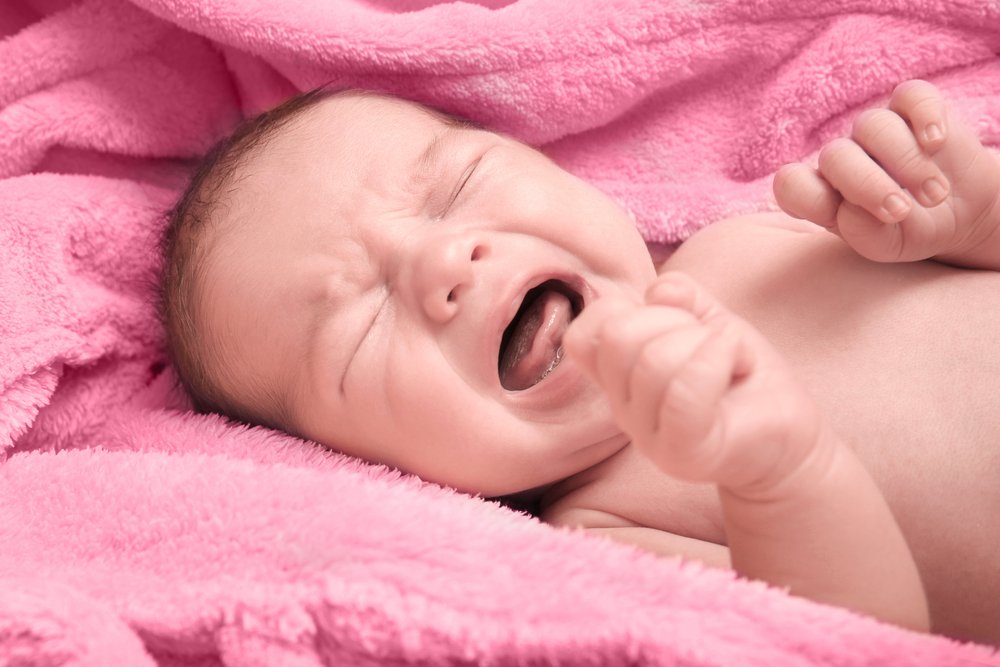 新生児の女の子のお世話 おまた おしりの拭き方やおむつ替えの方法 こそだてハック