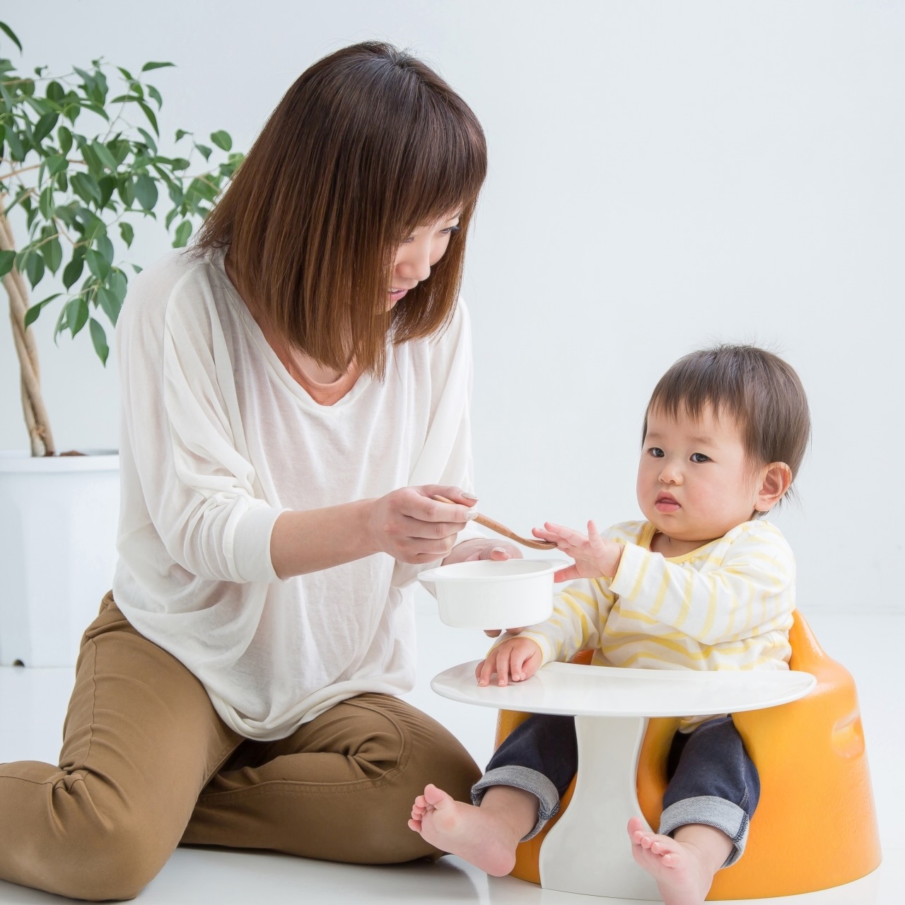 離乳食を食べない 食べてくれない7つの原因と6つの対策とは こそだてハック