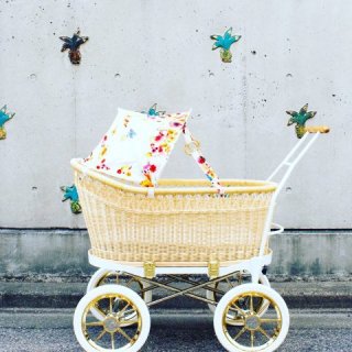 乳母車は古くない!東京乳母車「プスプス」が双子・二人乗せで人気 ...