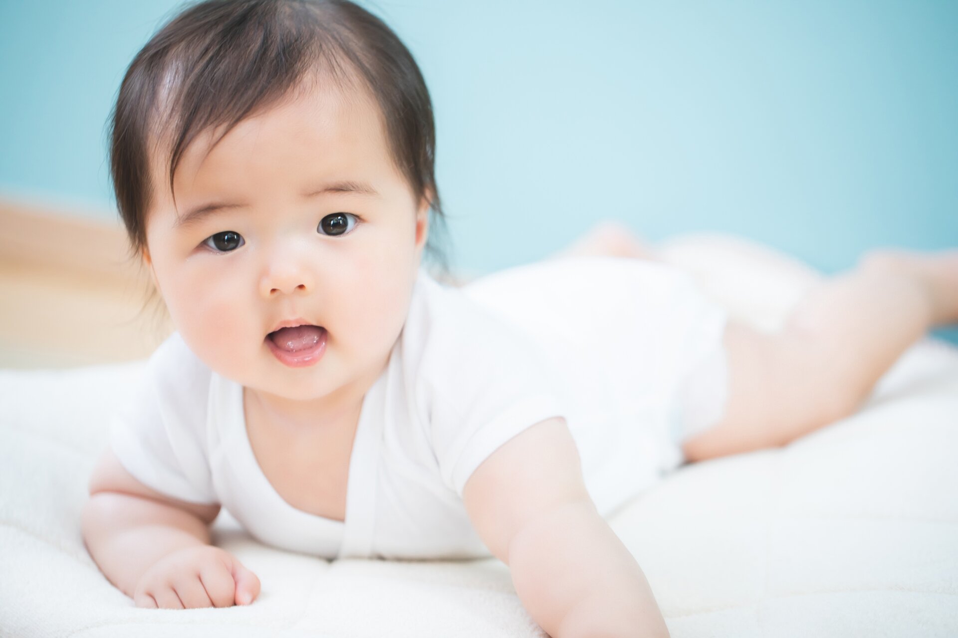 コンビ肌着とは いつまで着せる 赤ちゃんにおすすめの10選 こそだてハック