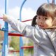 子供　日本人　保育園　公園　遊具