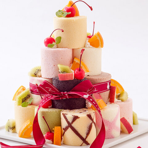 要出典 クリスマスケーキ 新杵堂 ロールケーキタワー