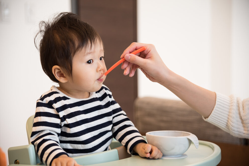 離乳食を食べない 食べてくれない7つの原因と6つの対策とは こそだてハック