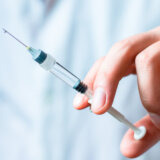 注射　ワクチン　予防接種