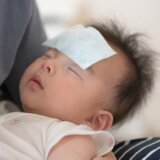 赤ちゃん 熱 正方形