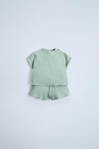 要出典 ZARA ベビー服 ワッフルニット Tシャツ&バミューダパンツ セットアップ