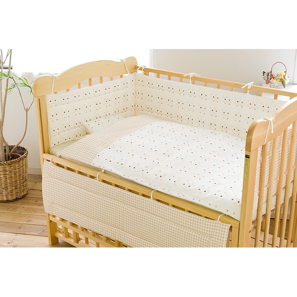 PUPPAPUPO ＊ ベビーベットガード カトージ ベビーベッド PUPPAPUPO