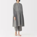 要出典 無印良品 マタニティライン 産後も使える　二重ガーゼ長袖パジャマ