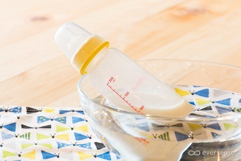 哺乳瓶　哺乳びん　粉ミルク　冷やす　オリジナル