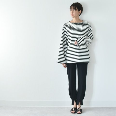 要出典 長袖 授乳服 パールズ 授乳ケープ一体型 白黒ボーダープルオーバー