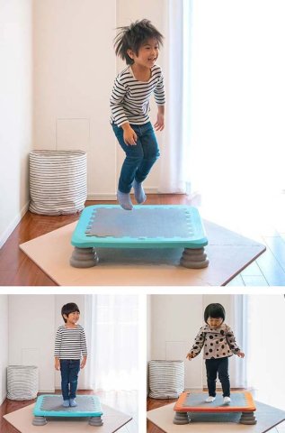 要出典 クリスマスプレゼント RiZKiZ ジャンピングボード