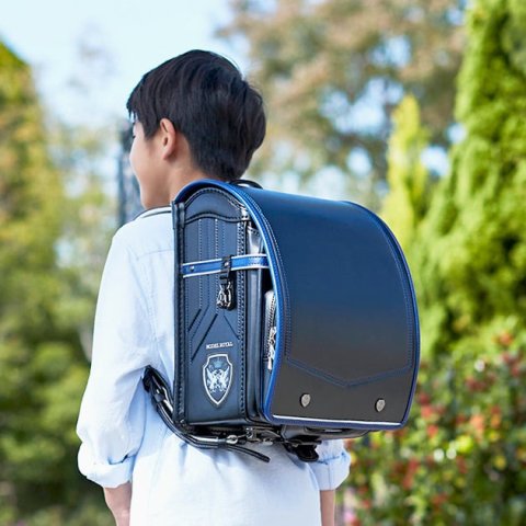 要出典 ランドセル 徹底比較 セイバン 天使のはね モデルロイヤル ドラグーン