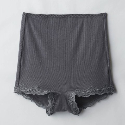 要出典 妊娠中に使って良かったもの ベルメゾン マタニティショーツ