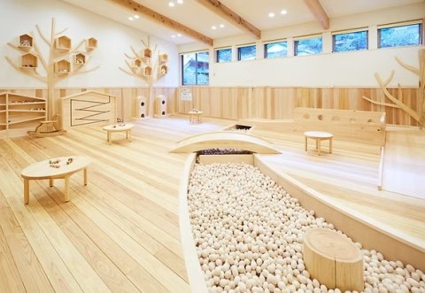 要出典 baby お知らせ GW ゴールデンウィーク お出かけ 赤ちゃん 檜原 森のおもちゃ美術館