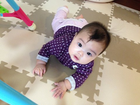 赤ちゃん　ハイハイ　プレイマット　カビ対策
