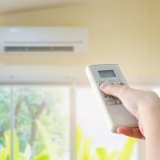 エアコン　夏　正方形